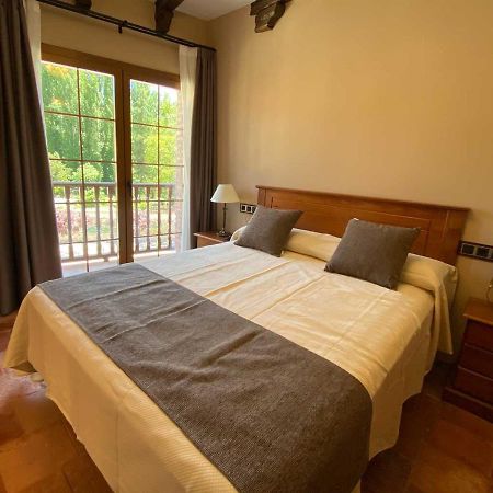 Hotel Rural El Lagar De Nemesio Perales de Tajuna Luaran gambar