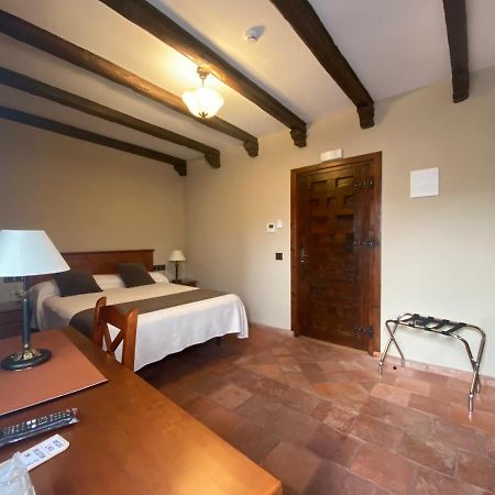 Hotel Rural El Lagar De Nemesio Perales de Tajuna Luaran gambar