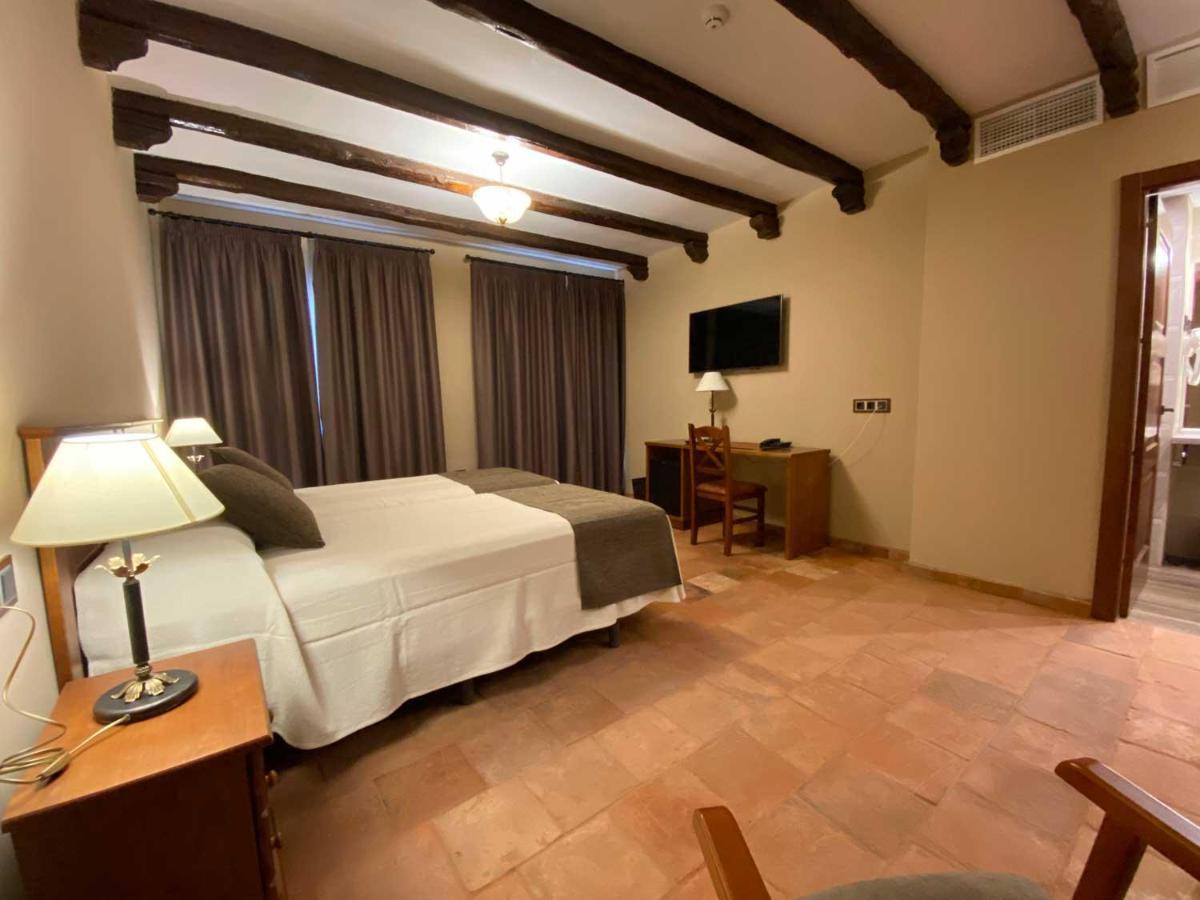 Hotel Rural El Lagar De Nemesio Perales de Tajuna Luaran gambar