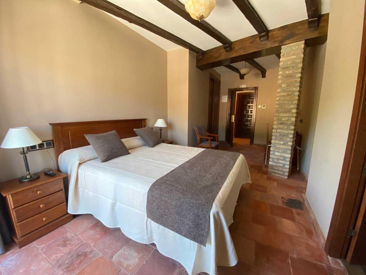 Hotel Rural El Lagar De Nemesio Perales de Tajuna Luaran gambar