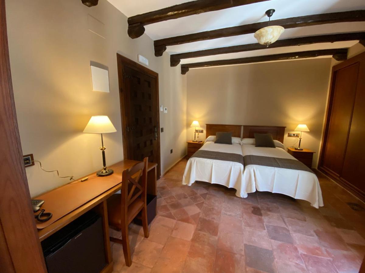 Hotel Rural El Lagar De Nemesio Perales de Tajuna Luaran gambar
