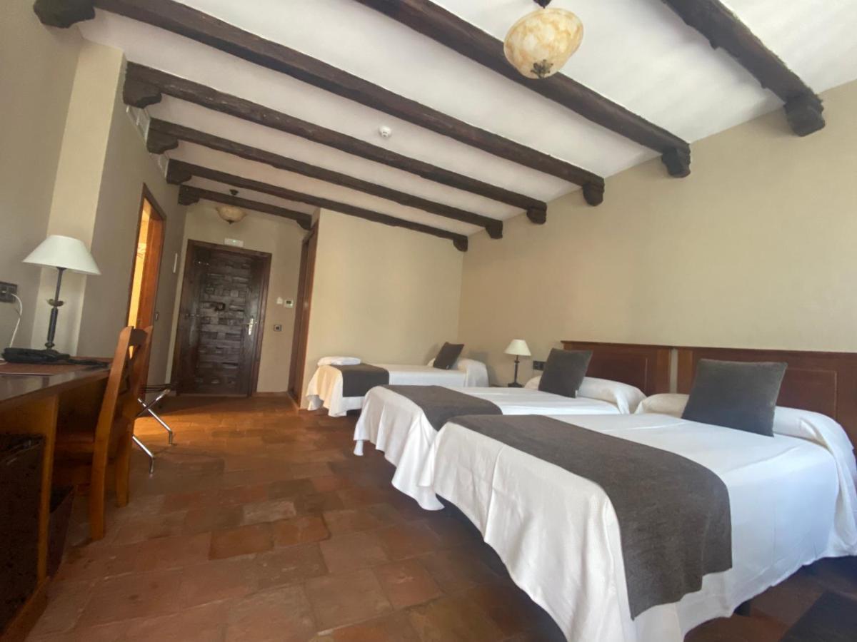 Hotel Rural El Lagar De Nemesio Perales de Tajuna Luaran gambar